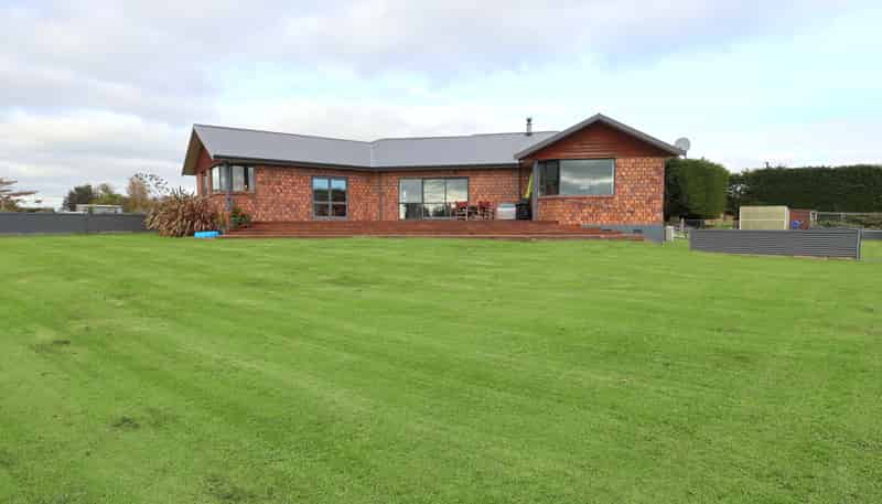 203 Pomona Road East, Makarewa