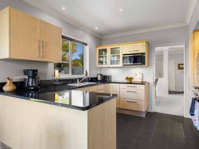 54 Willowview Drive, Redwood