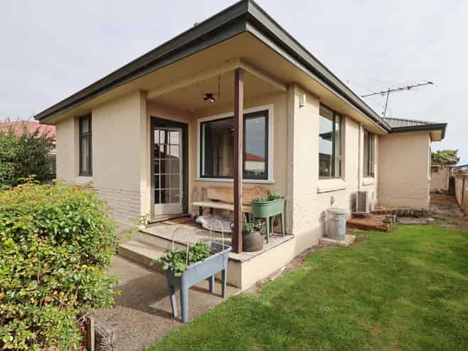 123 Queens Drive, Richmond