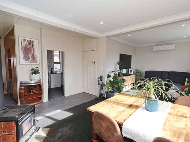 123 Queens Drive, Richmond