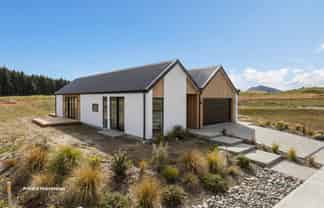 32 Stonehenge Road, Wanaka