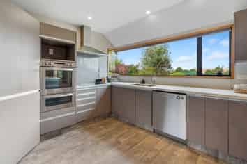 83 Tirohanga Road, North Taieri