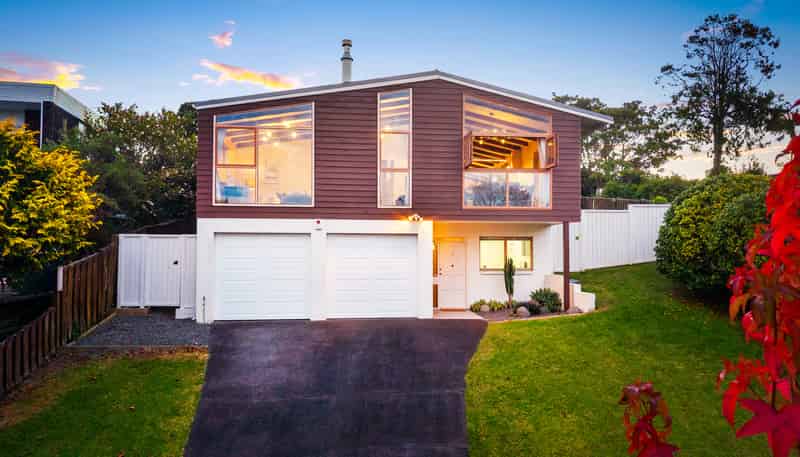 30 Meadowvale Avenue, Forrest Hill