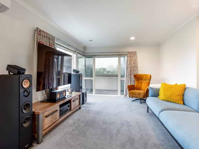 7b Wairere Road, Torbay