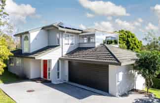 7b Wairere Road, Torbay