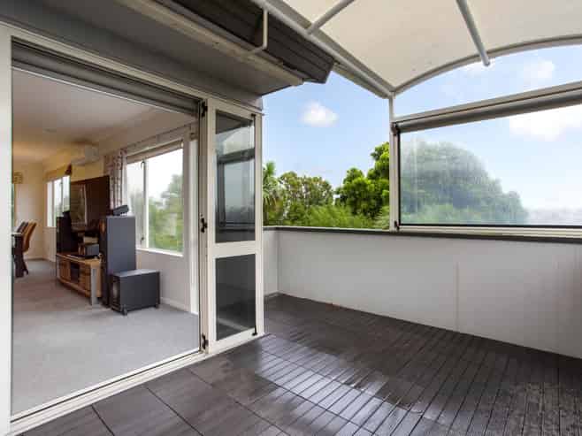 7b Wairere Road, Torbay