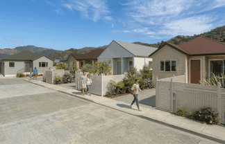 4/5 Westminster Road, Wainuiomata