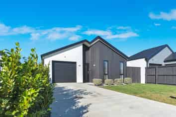 32 McCormick Lane, Rolleston
