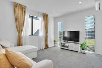 32 McCormick Lane, Rolleston