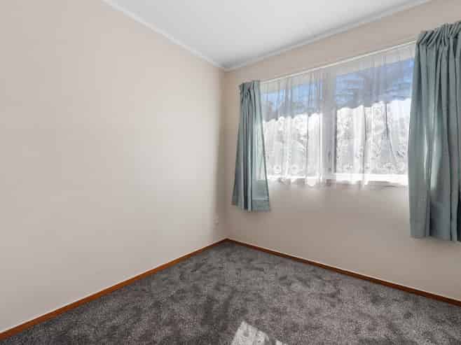 276 Clayton Road, Pukehangi