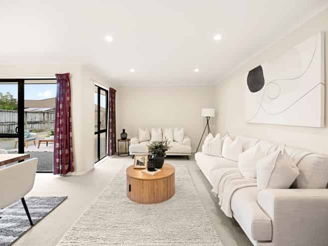 3 Azure Place, Huntington