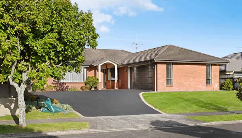 3 Azure Place, Huntington