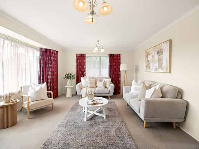 3 Azure Place, Huntington
