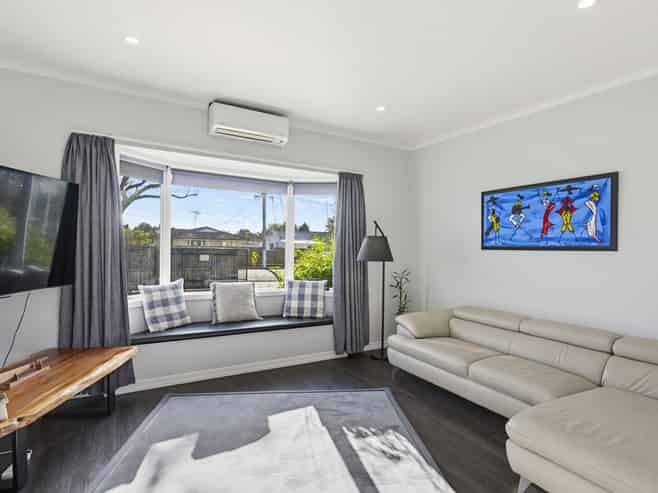 38 Princes Street, Levin