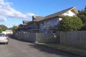 8/68 Ferndale Road, Mount Wellington