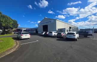 CBRE | Industrial Facility with Gantry Crane