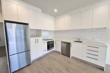 102/2A Matatiki Street, Northcote