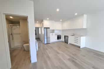 102/2A Matatiki Street, Northcote