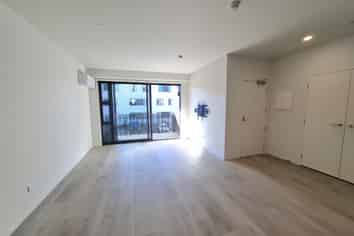 102/2A Matatiki Street, Northcote