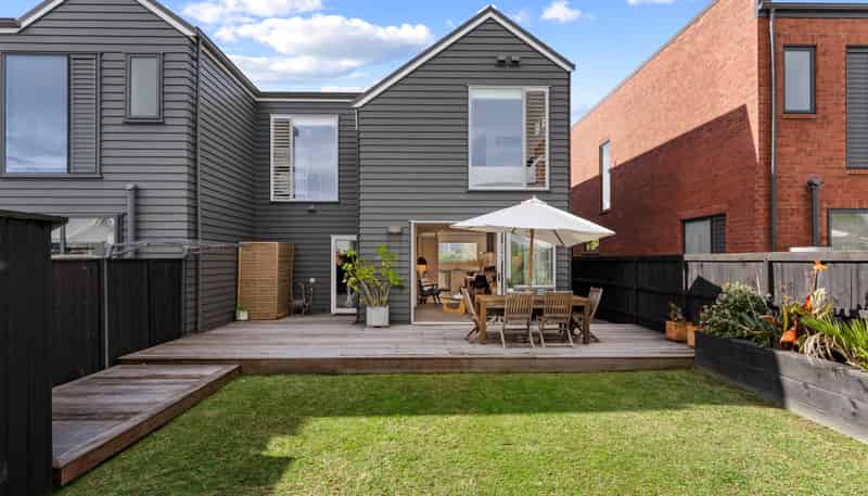 7 Plover Road, Hobsonville