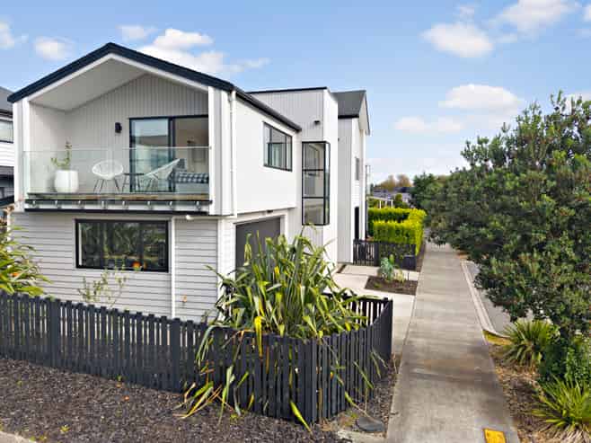 14 Mantis Lane, Hobsonville