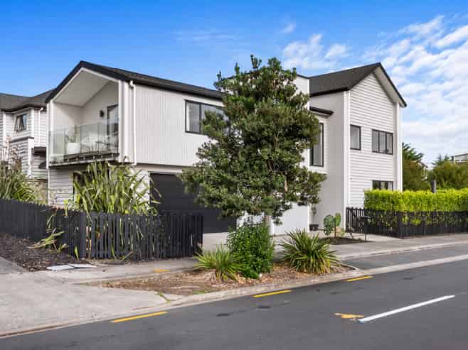 14 Mantis Lane, Hobsonville