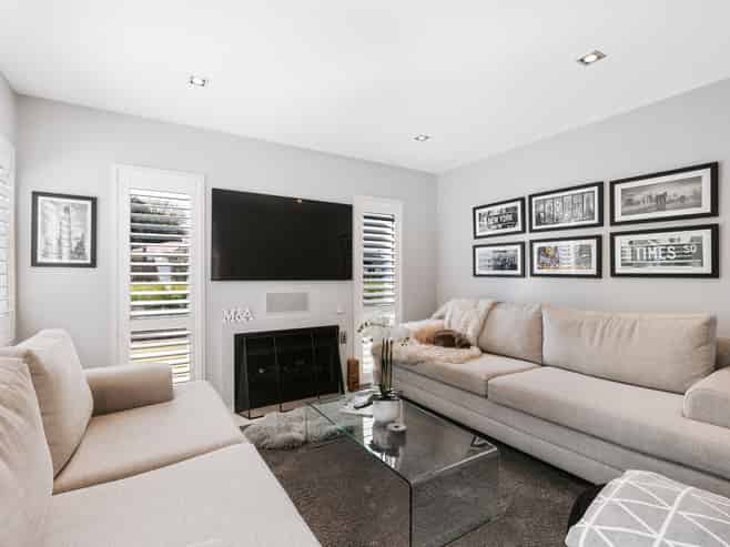 118 Fourteenth Avenue, Avenues