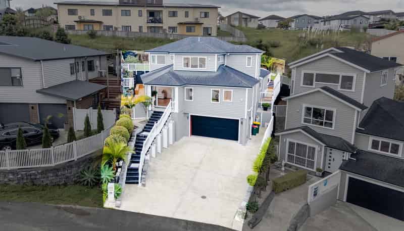 108 Keri Vista Rise, Papakura