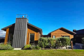 27 McKellar Drive, Jacks Point