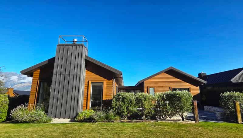 27 McKellar Drive, Jacks Point