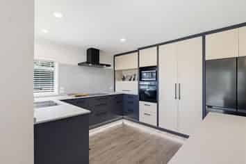 27 Basley Road, Owhata