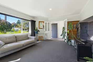 27 Basley Road, Owhata
