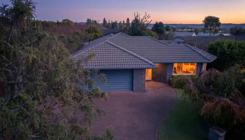 27 Basley Road, Owhata