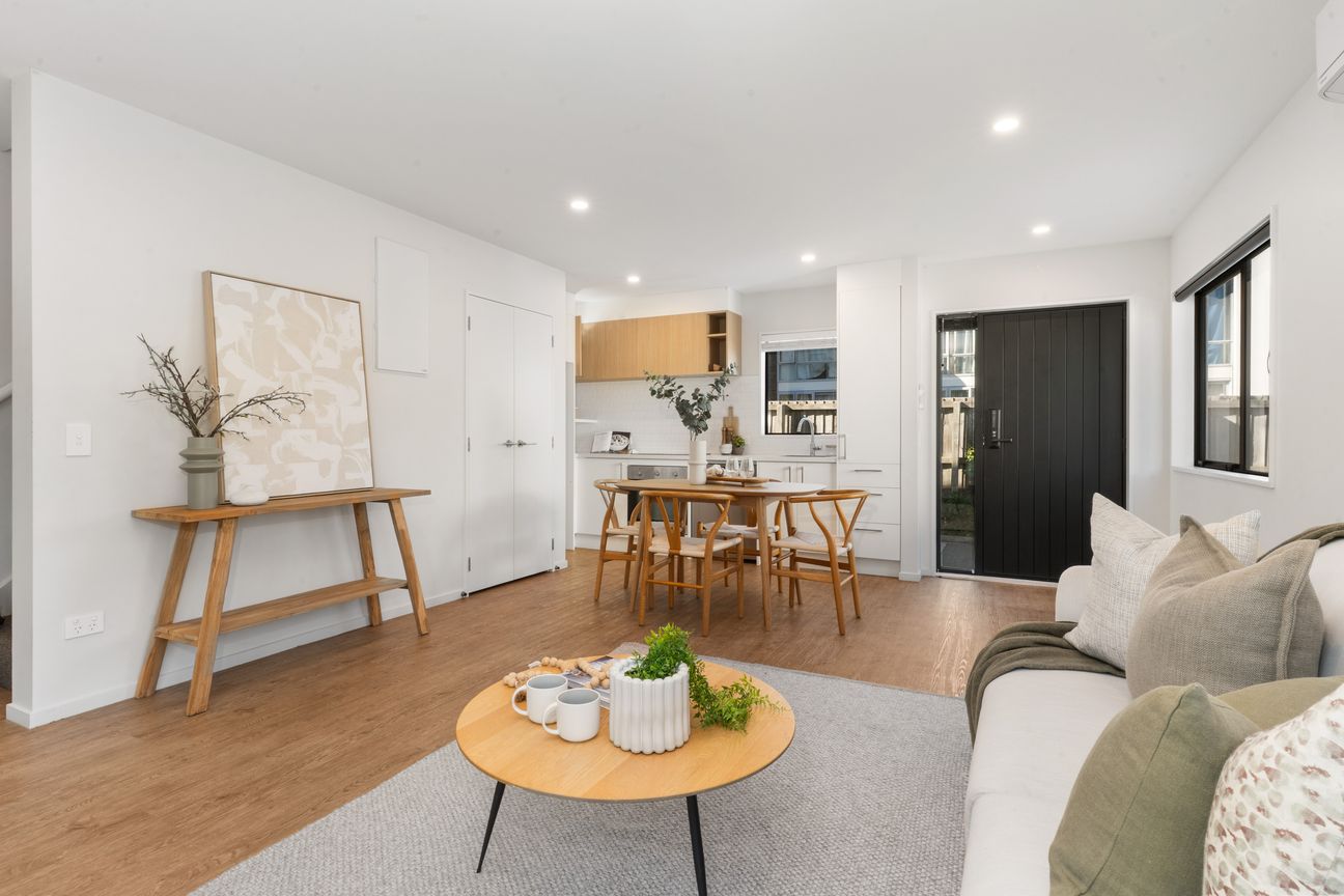 DEAL!! OFFERS OVER $499K - RV $610K!! - Bild 6