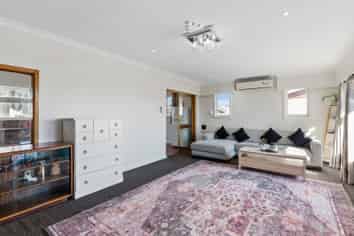 2/107 Halswell Road, Hillmorton