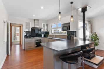 2/107 Halswell Road, Hillmorton