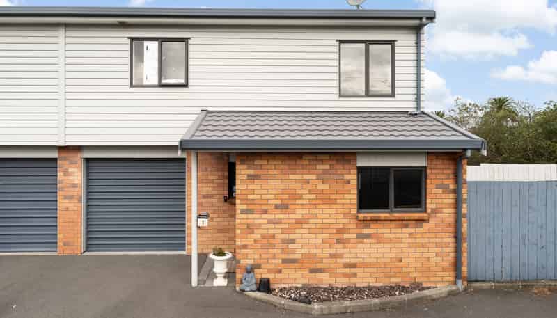 1/36 West Coast Road, Glen Eden