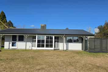 20 Willow Ave, Hannahs Bay