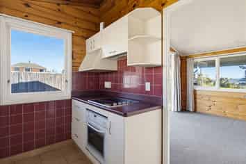 20 Willow Ave, Hannahs Bay
