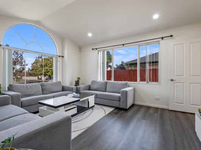 16 Callum Brae Drive, Rototuna