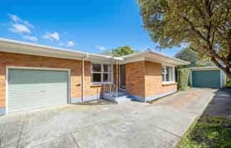 2/5 Evelyn Place, Hillcrest