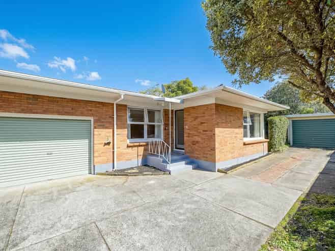 2/5 Evelyn Place, Hillcrest