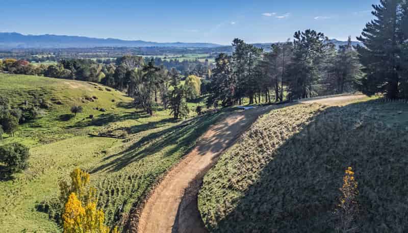 2 262B Masterton Stronvar Road, Te Ore Ore
