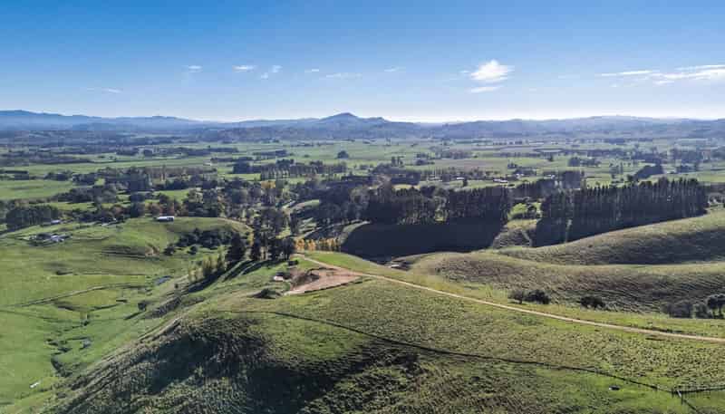 2 262B Masterton Stronvar Road, Te Ore Ore