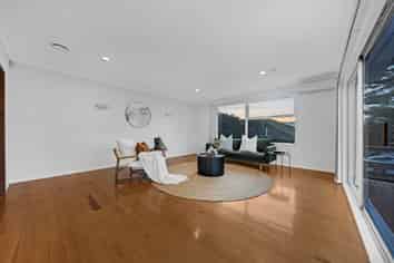 37 David Avenue, Hillpark