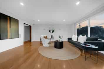 37 David Avenue, Hillpark