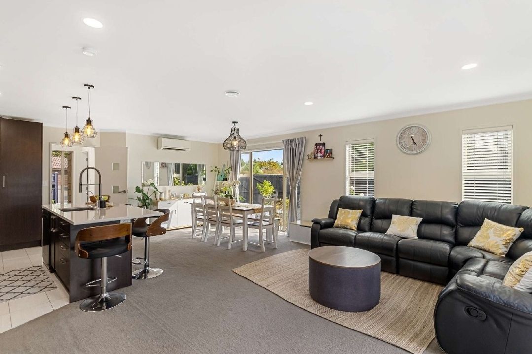 4 Bedroom house in Yarldhurst - Vue 5