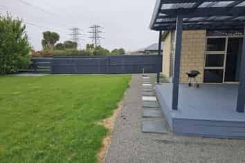 15 Little Oaks Drive, Yaldhurst