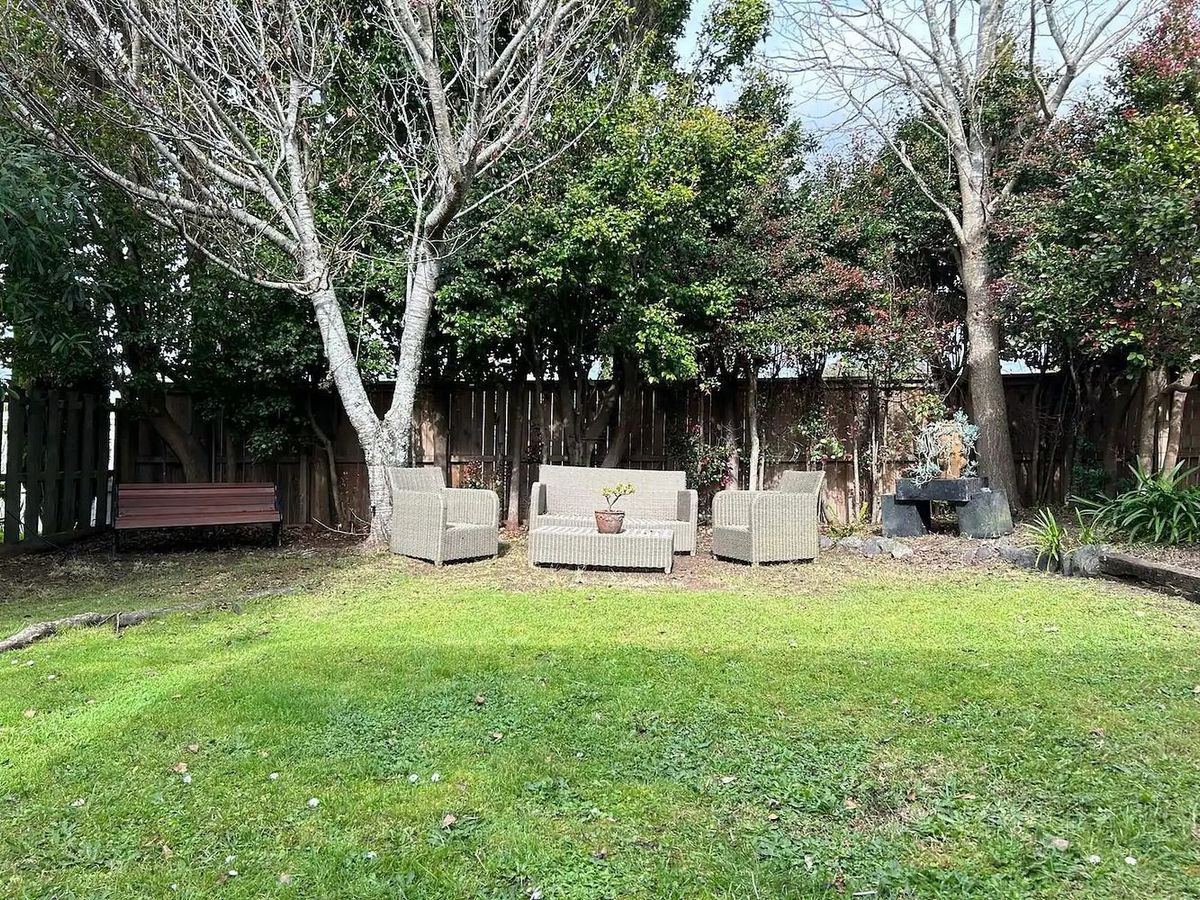 Fully Furnished 2-Bedr Unit – Utilities Included - Prikaz 4