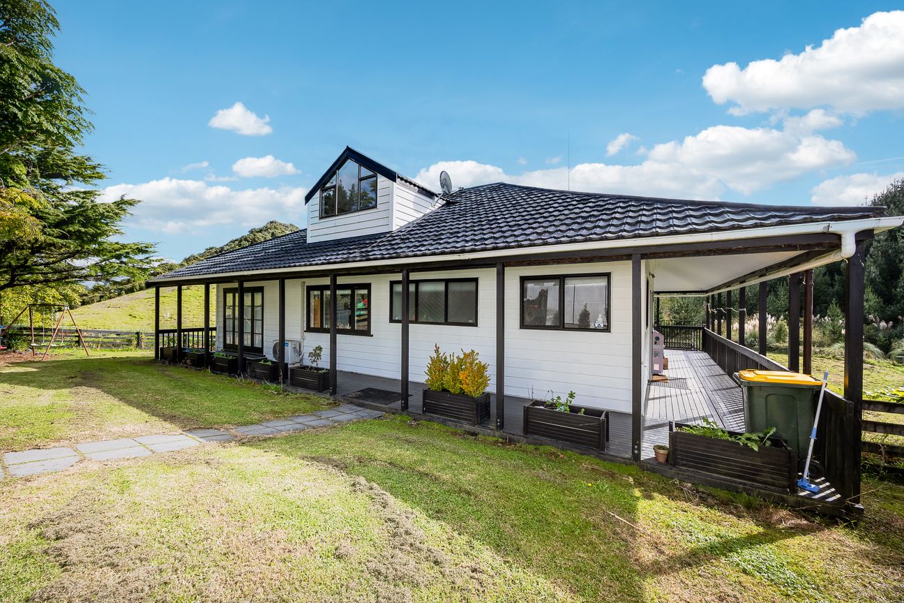 Home, Income, Subdivision and Wide-Open Skies! - Bild 5